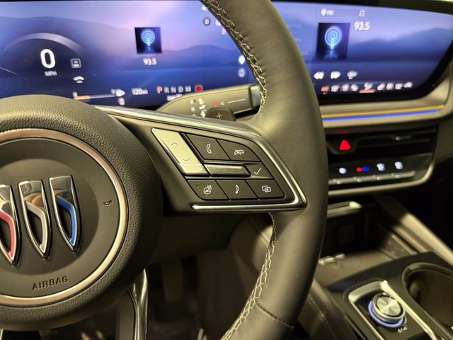Certified 2026 Buick Envision Avenir AWD/4WD image 19