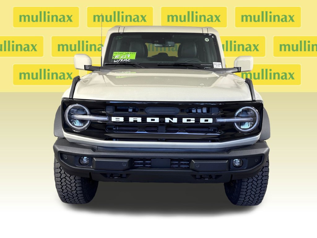 New 2026 Ford Bronco Outer Banks w/ Sasquatch Package AWD/4WD image 15