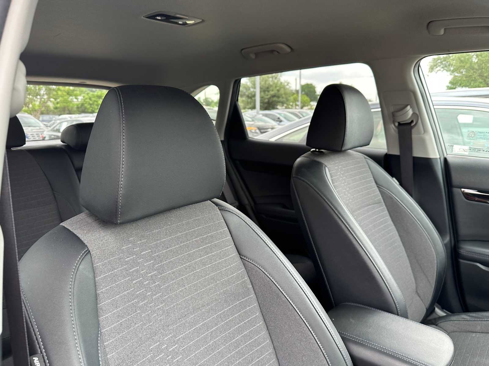 Certified 2022 Kia Seltos S image 21