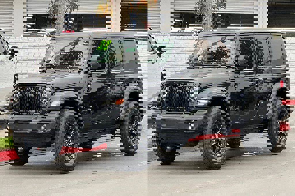 Used 2022 Jeep Wrangler Unlimited Sport image 8