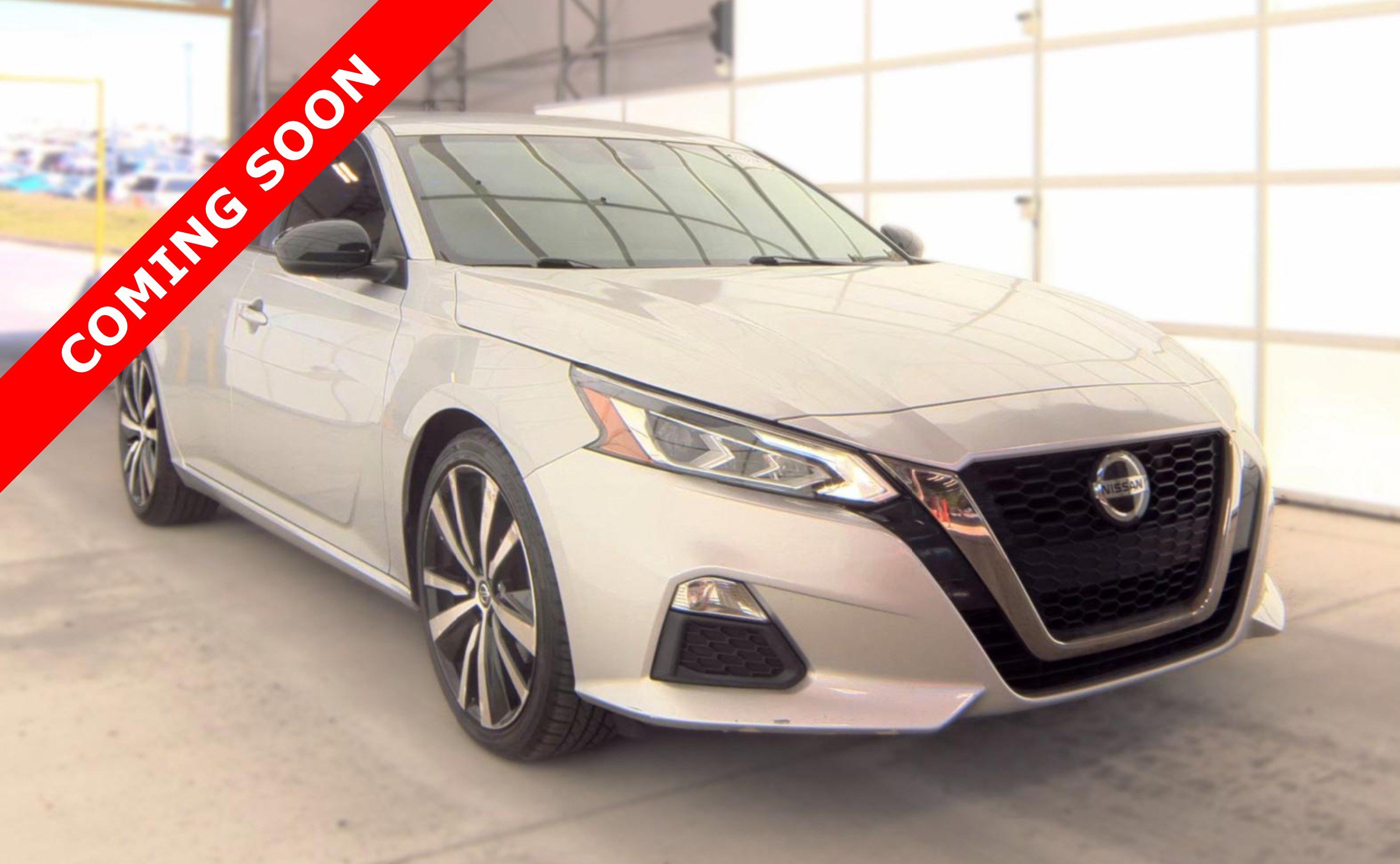 Used 2022 Nissan Altima 2.5 SR FWD image 3