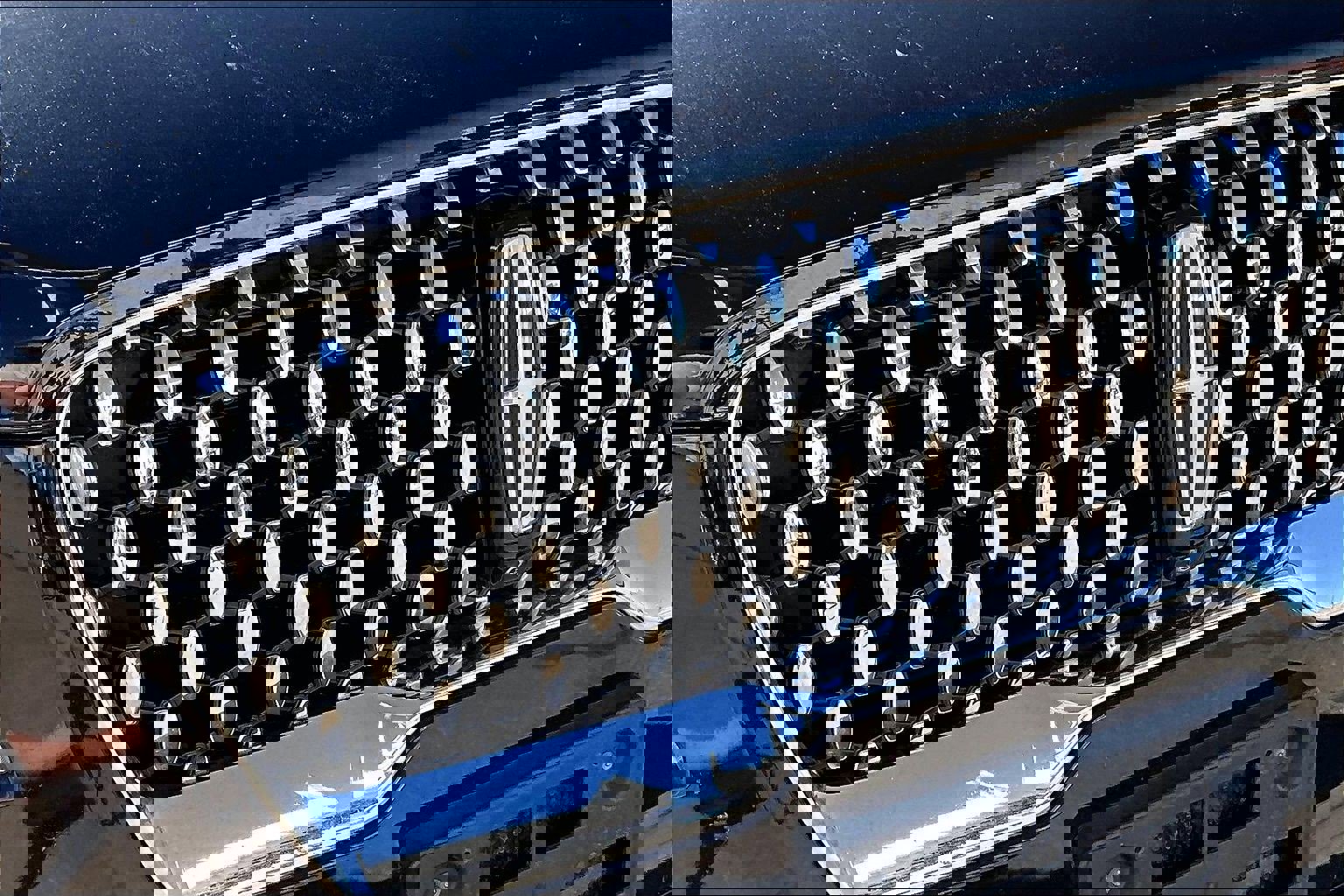 Used 2022 Lincoln Aviator Black Label w/ Dynamic Handling Package AWD/4WD image 31