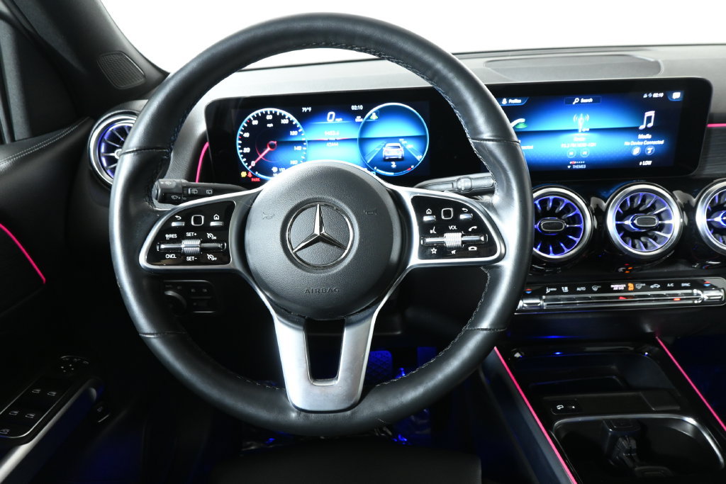 Used 2023 Mercedes-Benz GLB 250 4MATIC image 18