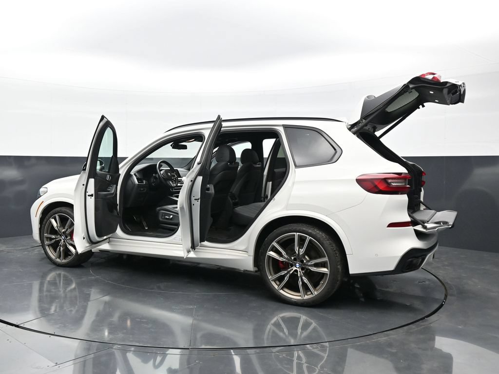 Used 2021 BMW X5 M50i AWD/4WD image 50
