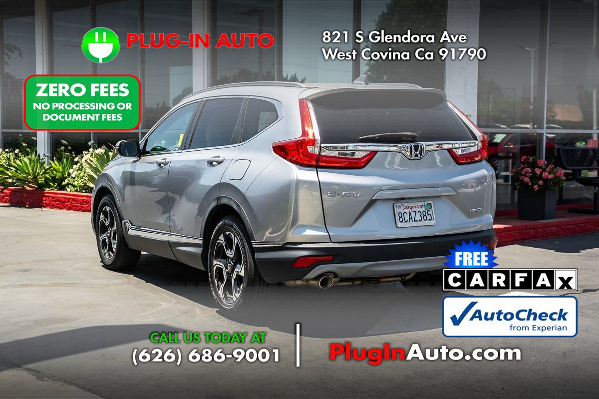 Used 2017 Honda CR-V Touring image 2