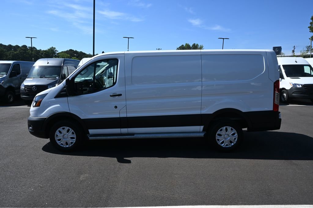 Used 2024 Ford Transit 250 Low Roof w/ Exterior Upgrade Package RWD image 3