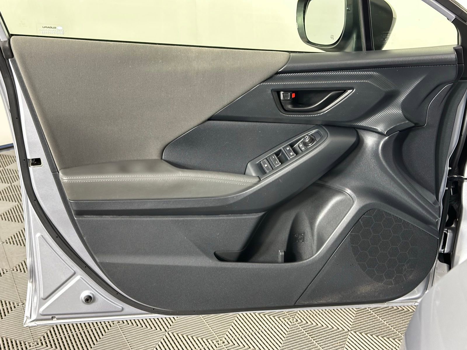 Used 2024 Subaru Crosstrek 2.0i Premium AWD/4WD image 33