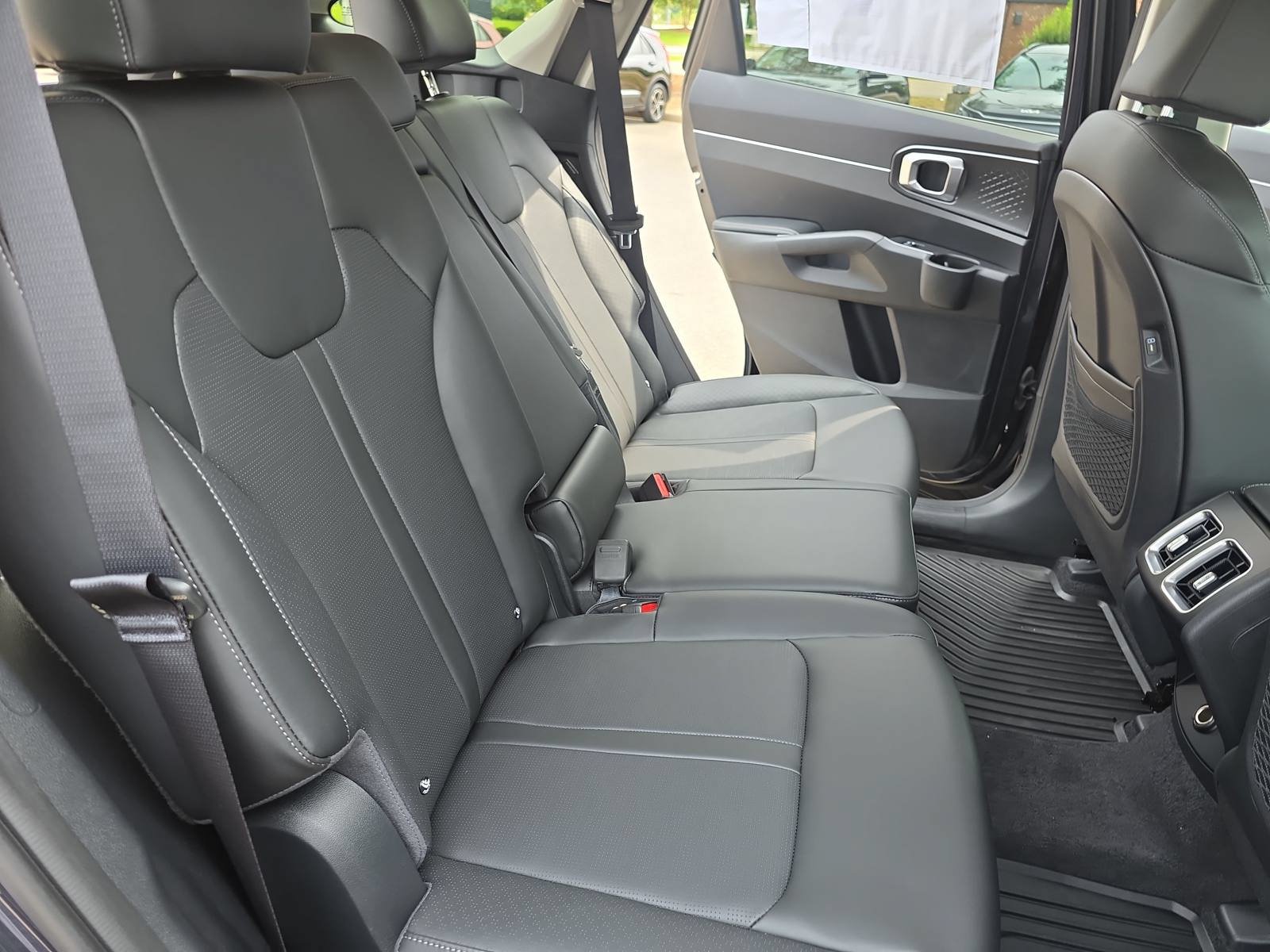 New 2026 Kia Sorento S w/ S Panoramic Sunroof Package FWD image 12