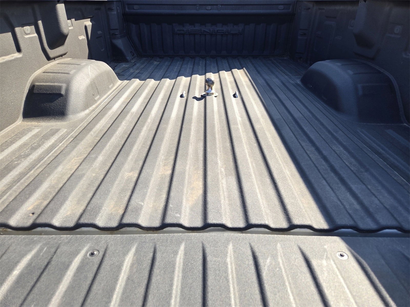 Used 2022 GMC Sierra 3500 Denali image 30