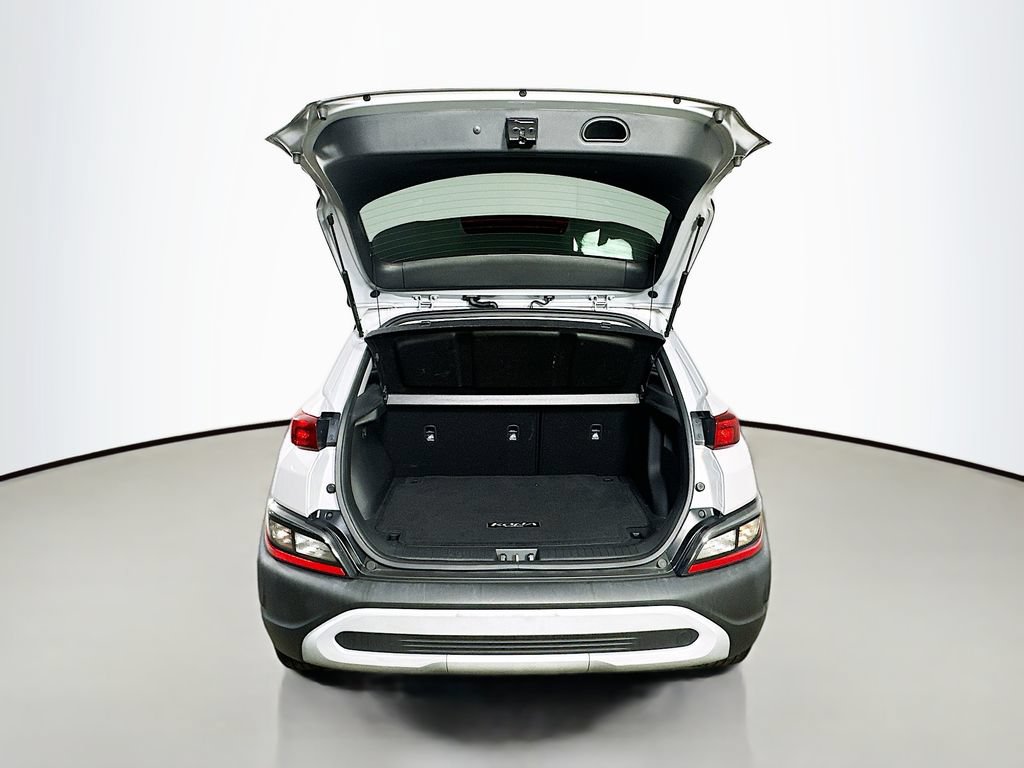 Used 2023 Hyundai Kona SEL w/ Cargo Package FWD image 33