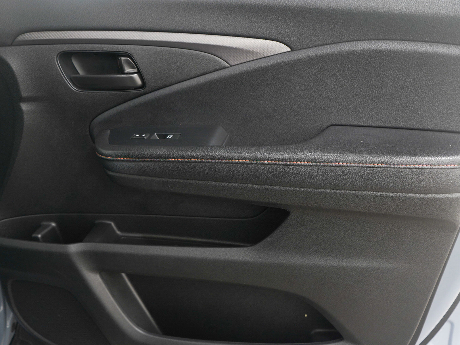 Used 2022 Honda Pilot TrailSport image 9