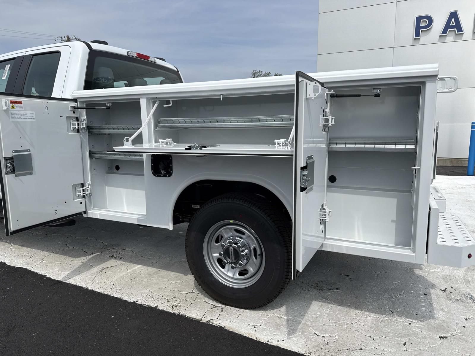 New 2026 Ford F250 XL w/ XL Chrome Package AWD/4WD image 12