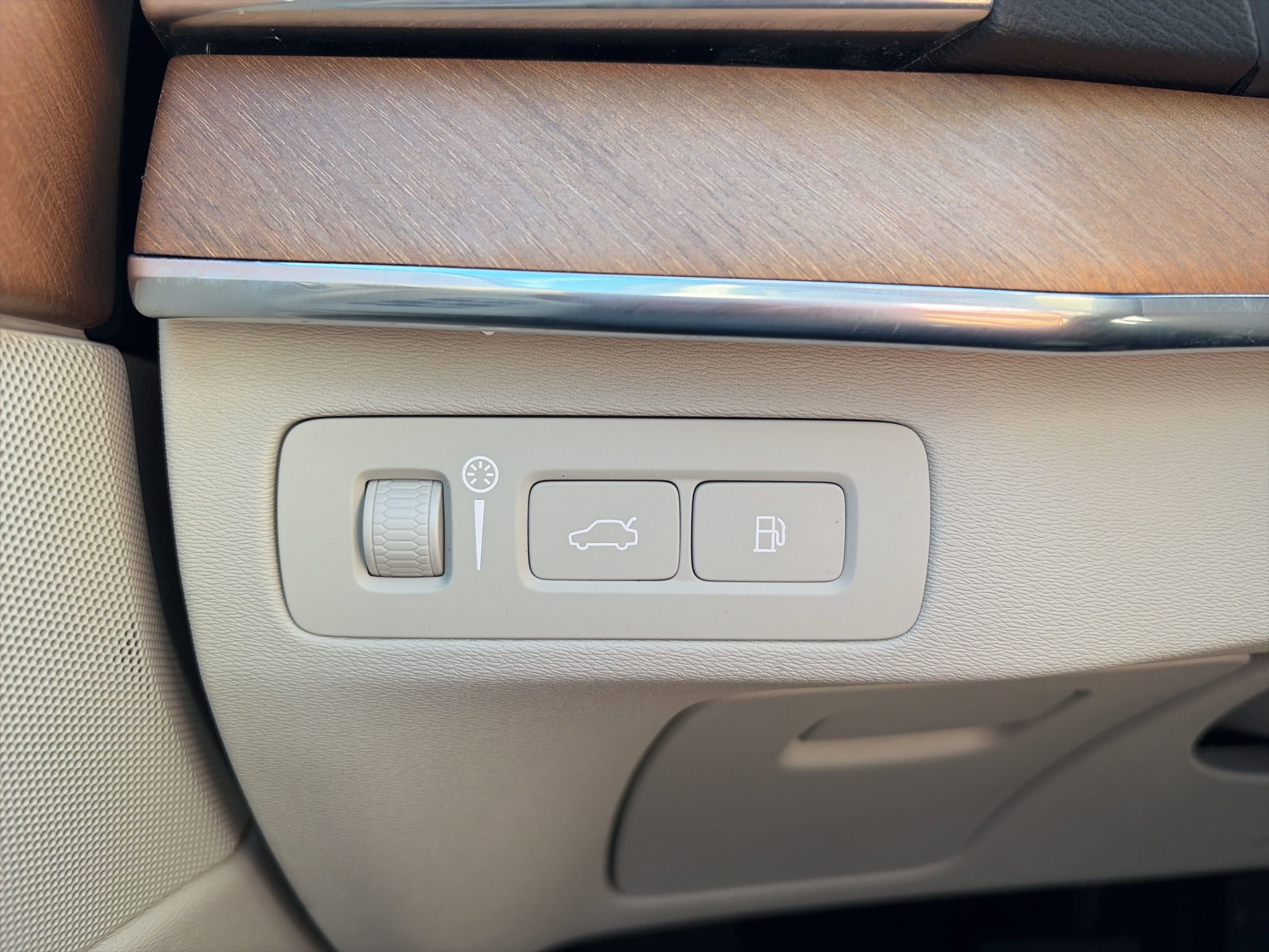 Used 2021 Volvo XC90 T8 Inscription Expression AWD/4WD image 26