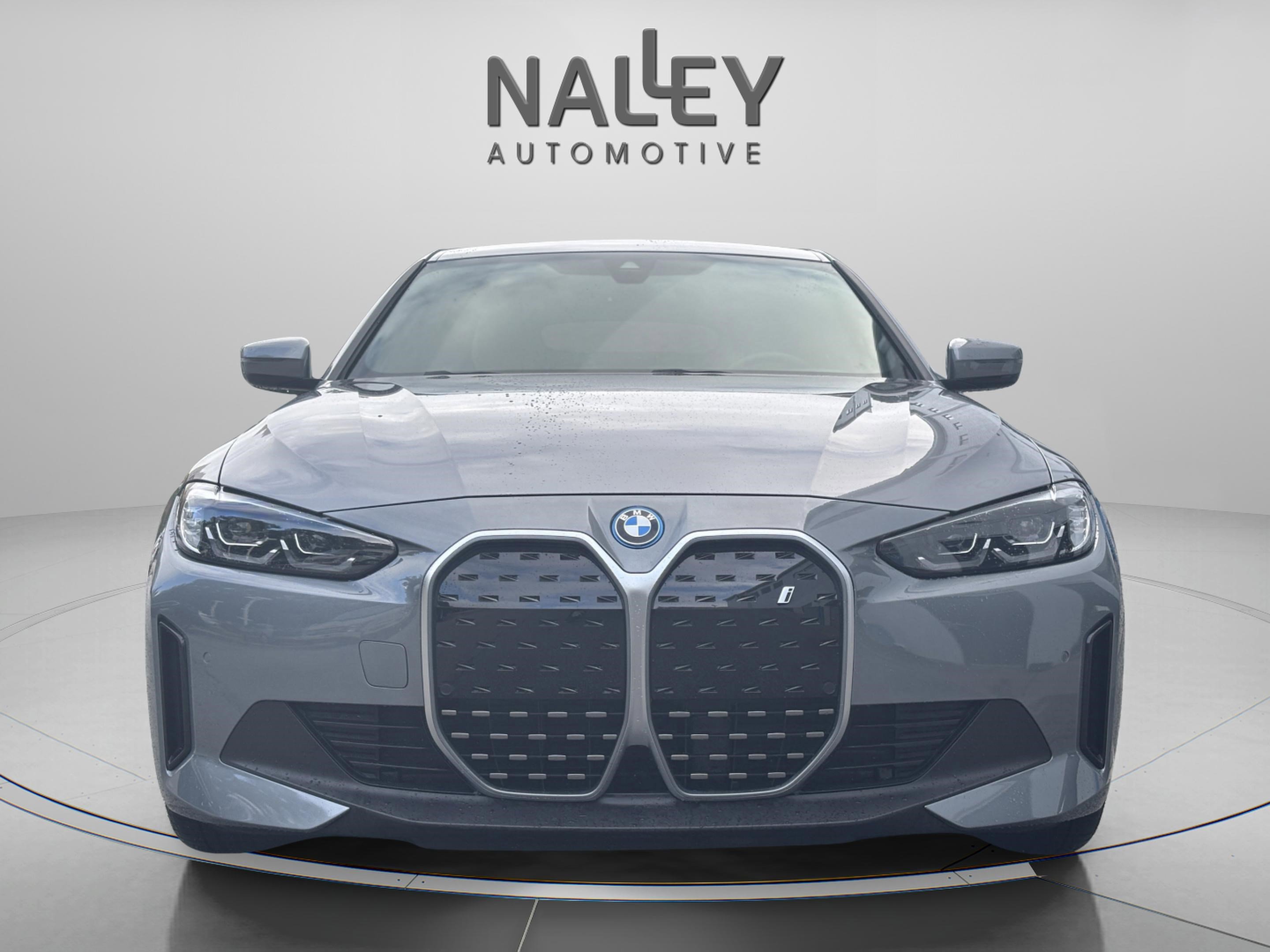 Used 2023 BMW i4 eDrive40 w/ Premium Package image 6