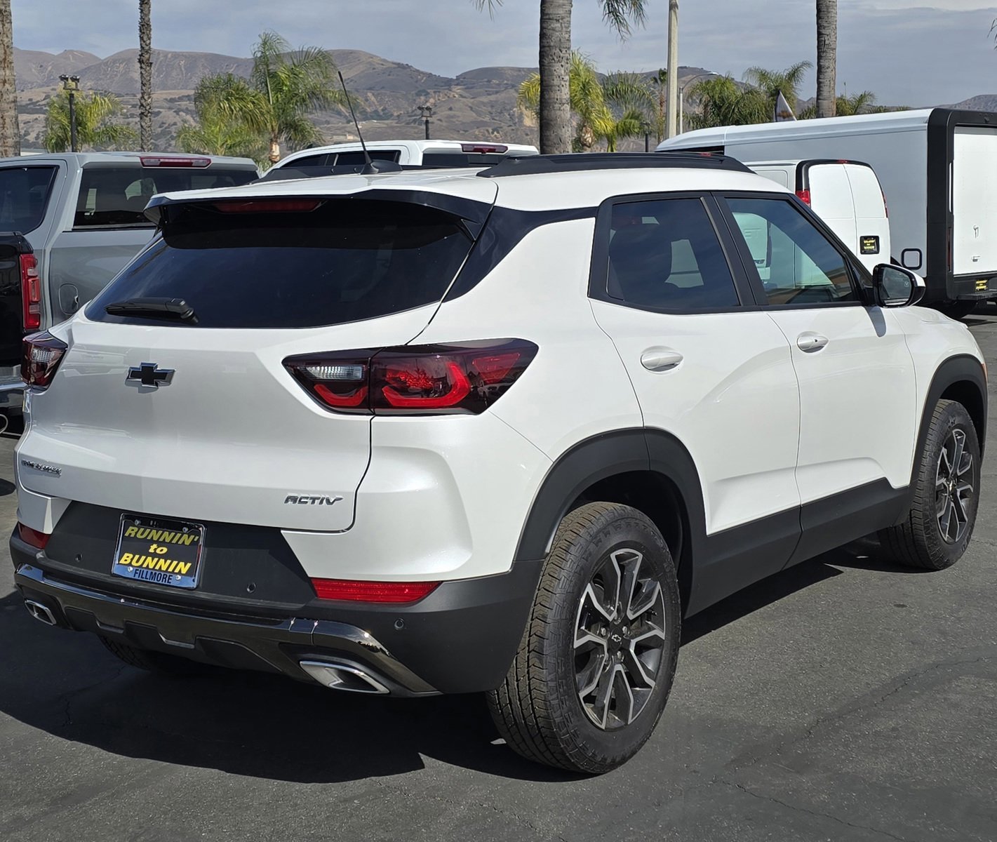 Used 2025 Chevrolet TrailBlazer ACTIV w/ Convenience Package FWD image 9