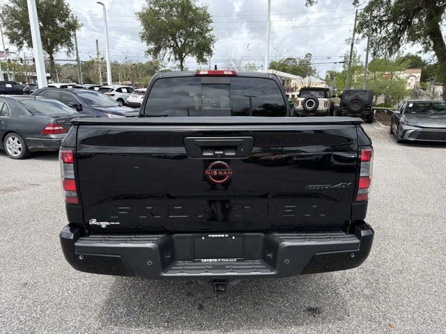 Used 2024 Nissan Frontier PRO-4X w/ Technology Package AWD/4WD image 3