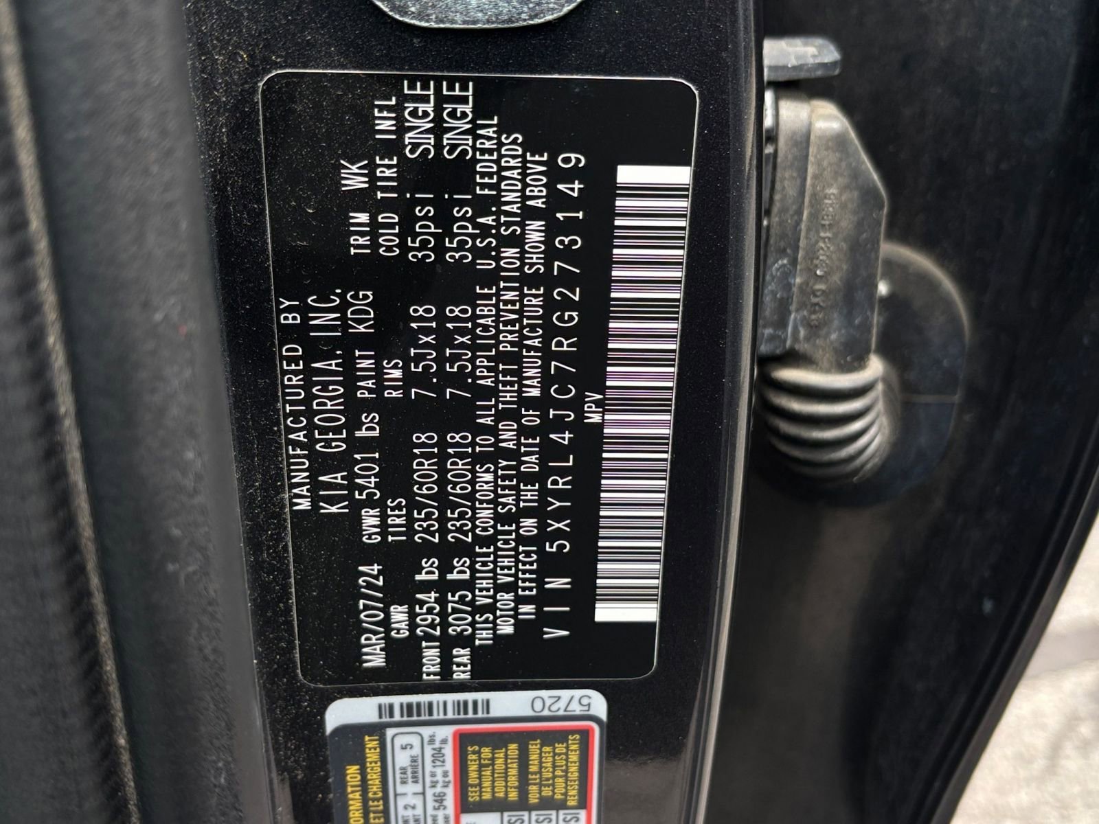 Used 2024 Kia Sorento S FWD image 32