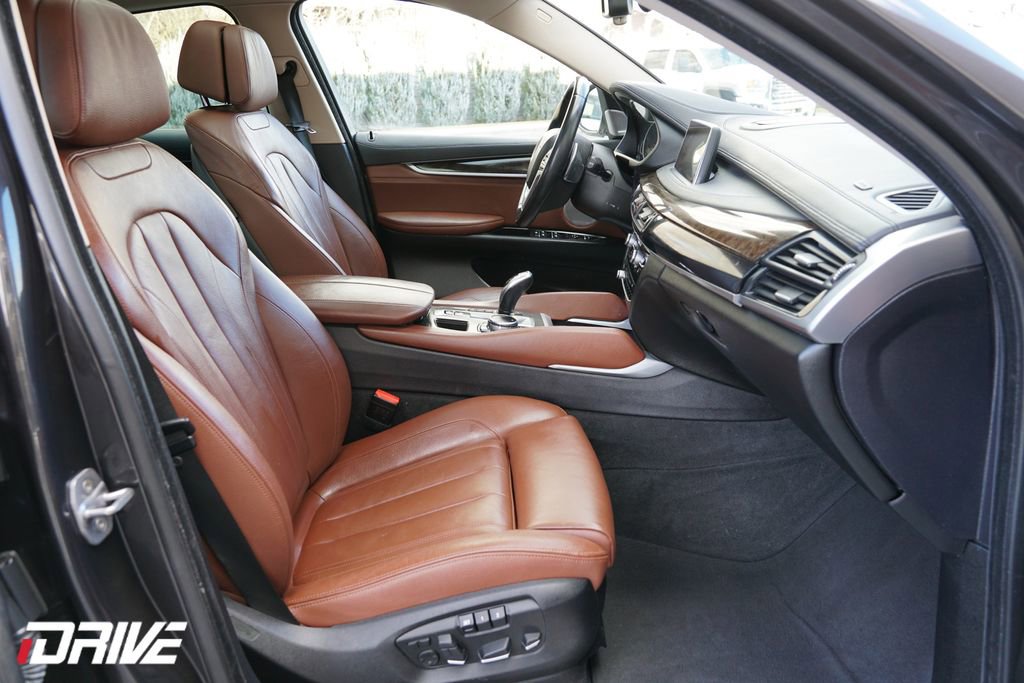Used 2015 BMW X6 xDrive50i image 45