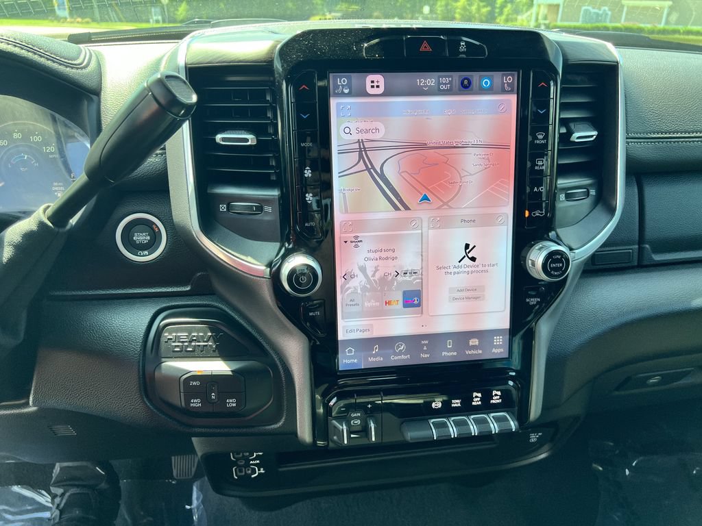 Certified 2026 RAM 2500 Laramie AWD/4WD image 13