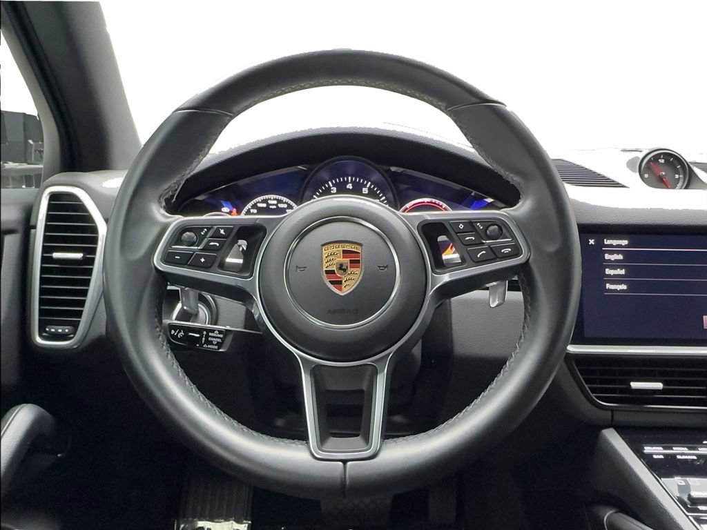 Used 2023 Porsche Cayenne image 19