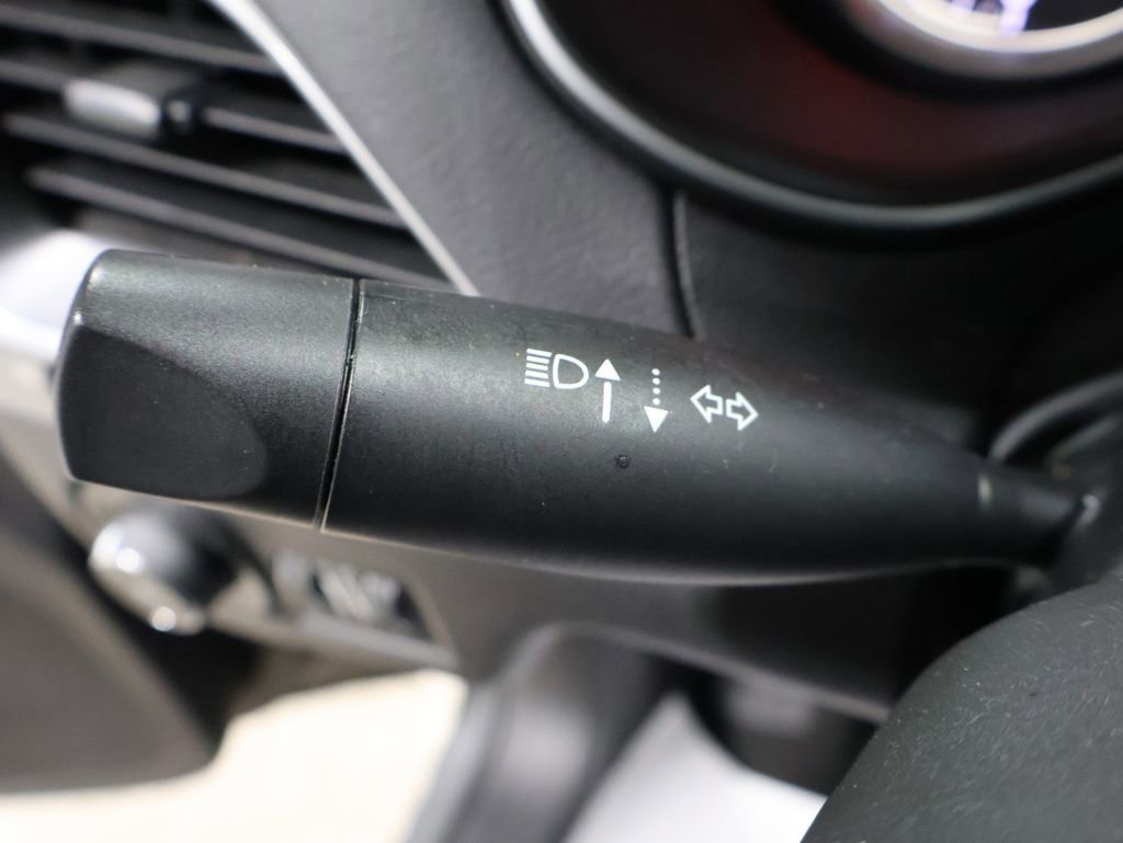 Used 2021 Jeep Cherokee Latitude Lux image 40