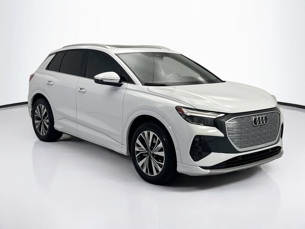 Certified 2023 Audi Q4 e-tron Premium Plus w/ Premium Plus RWD image 3