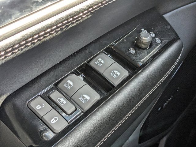 New 2026 Jeep Grand Wagoneer Limited AWD/4WD image 26