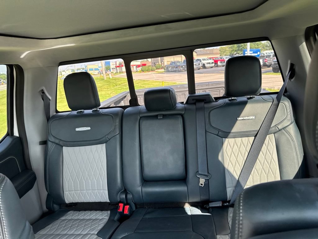 Used 2024 Ford F350 Limited AWD/4WD image 45