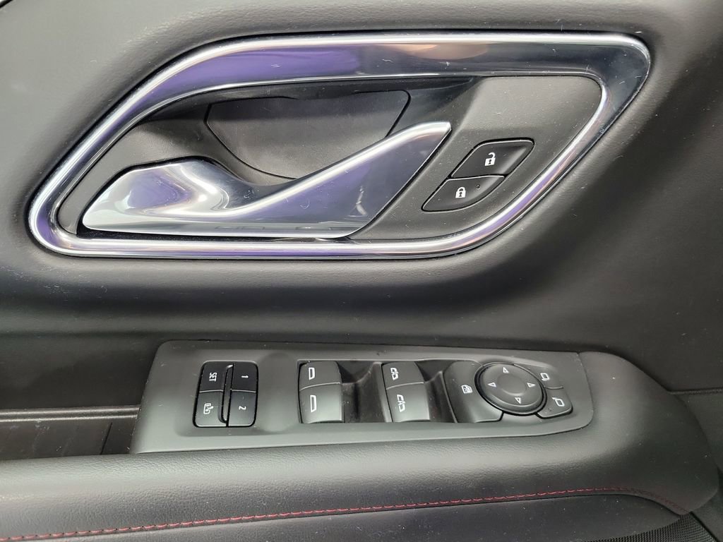 Used 2023 Chevrolet Tahoe RST image 34