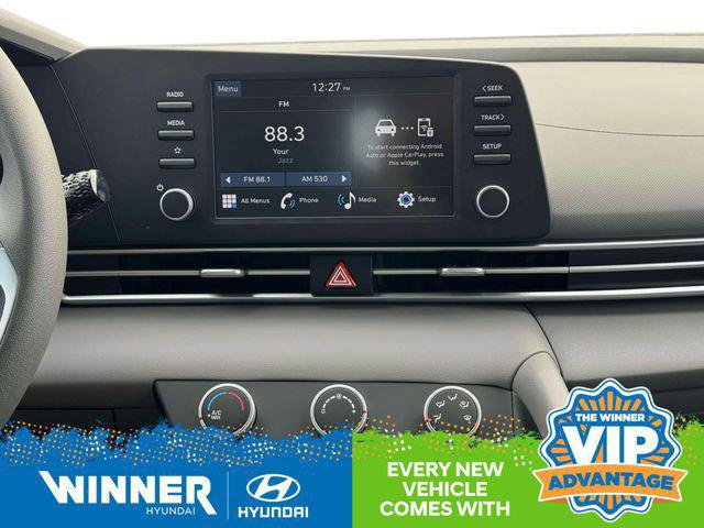 New 2025 Hyundai Elantra SE image 19