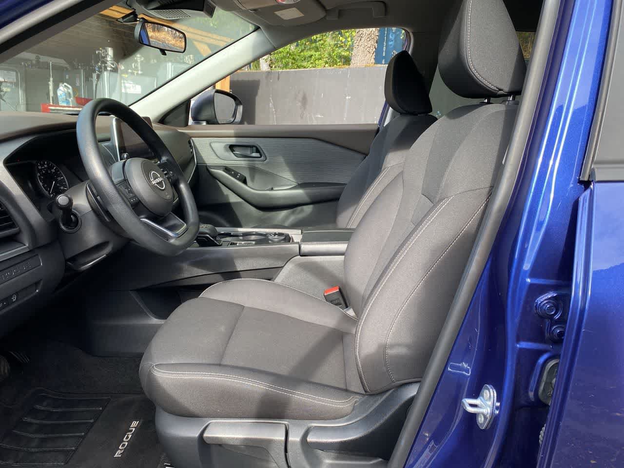 Used 2023 Nissan Rogue S AWD/4WD image 12