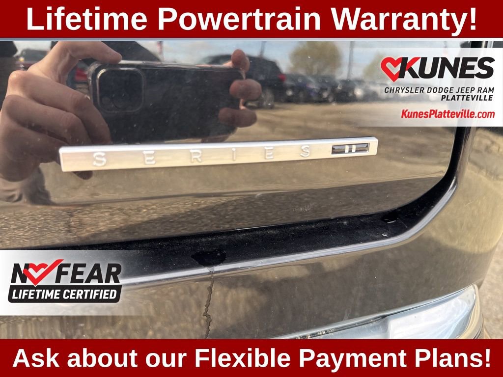 Used 2023 Jeep Wagoneer Series II AWD/4WD image 7