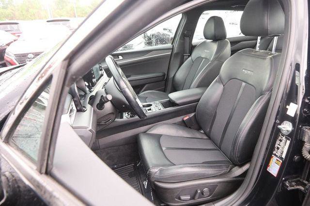Used 2021 Kia K5 GT-Line AWD/4WD image 9