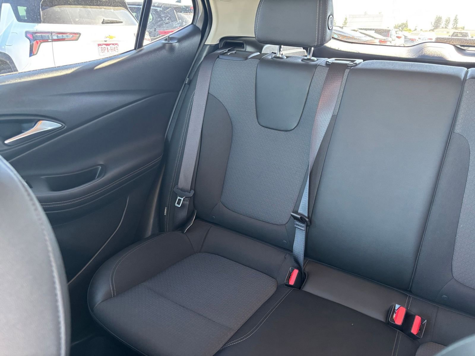 Used 2025 Buick Encore GX Preferred FWD image 38