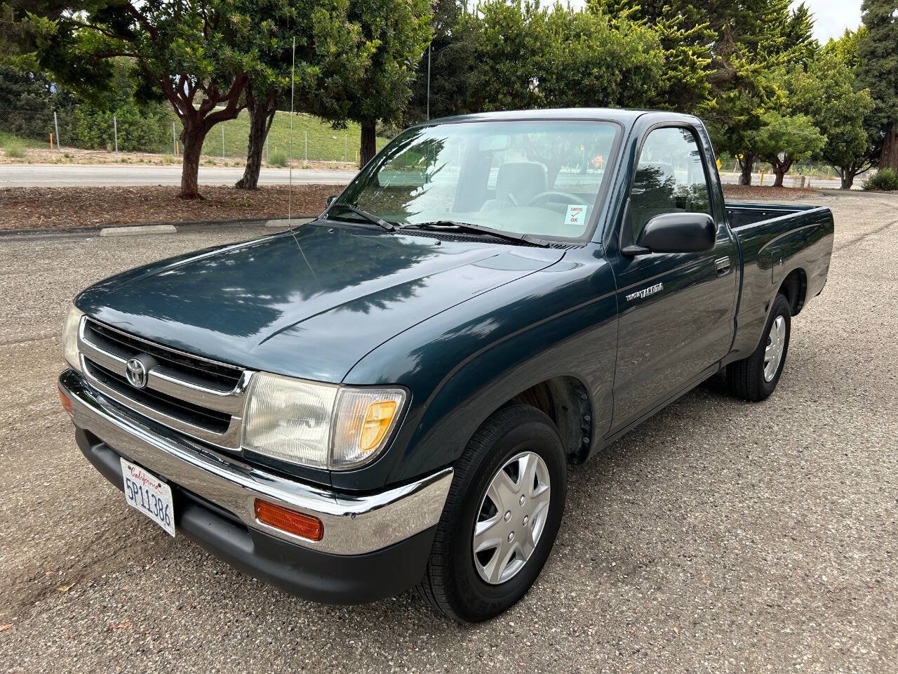 Used 1997 Toyota Tacoma 2WD Regular Cab w/ Value Edition Plus Pkg image 2