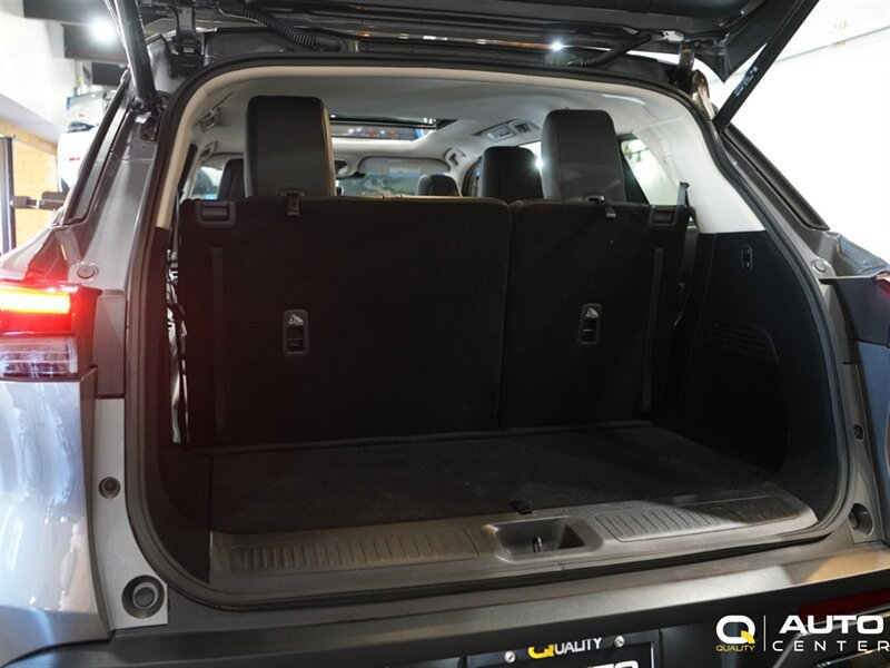 Used 2024 INFINITI QX60 Luxe AWD/4WD image 34