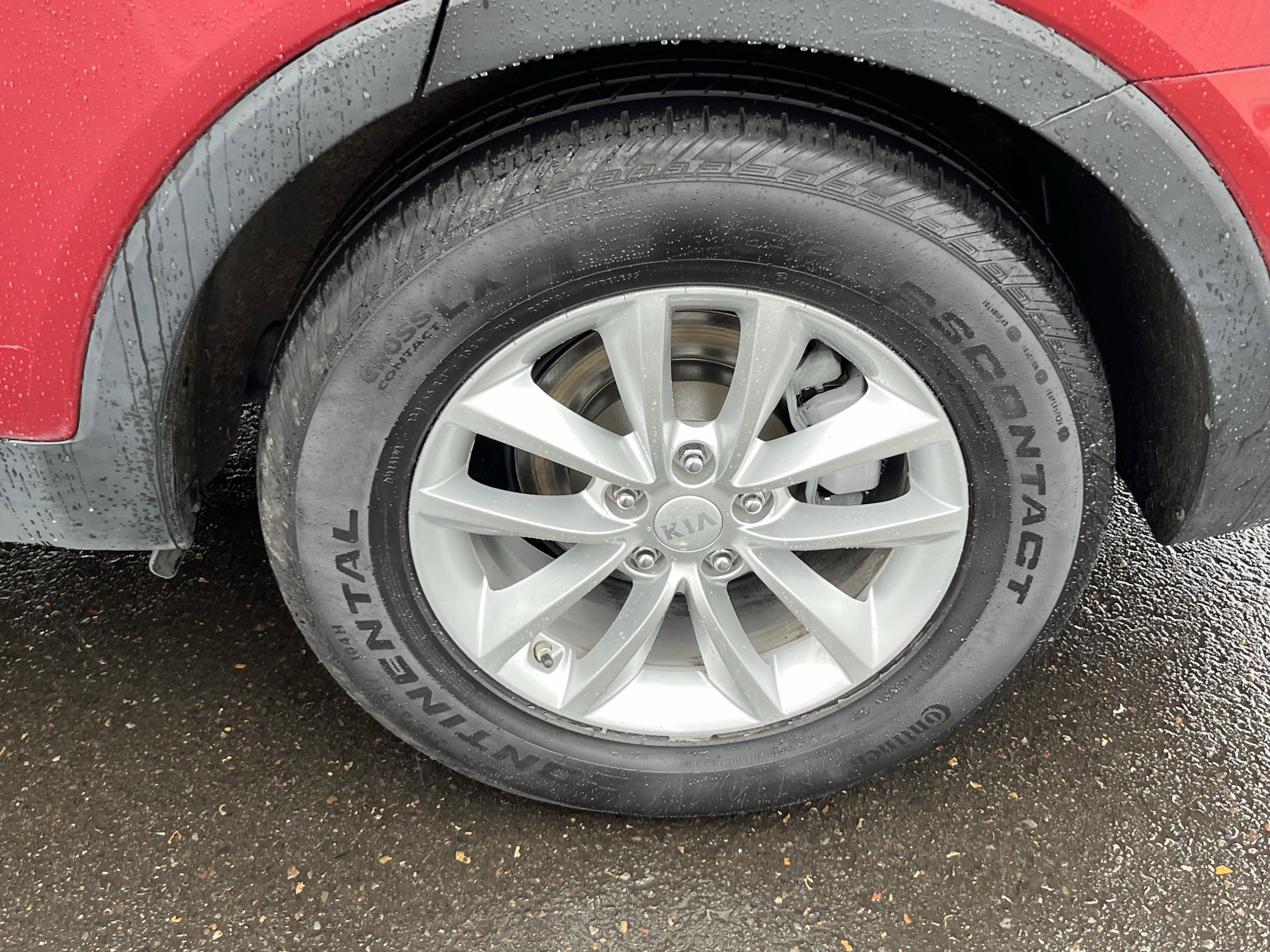 Used 2016 Kia Sorento LX image 25