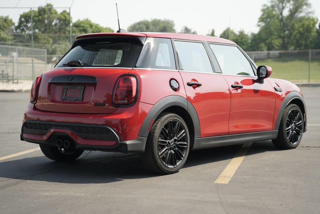 Certified 2024 MINI Cooper S FWD image 5