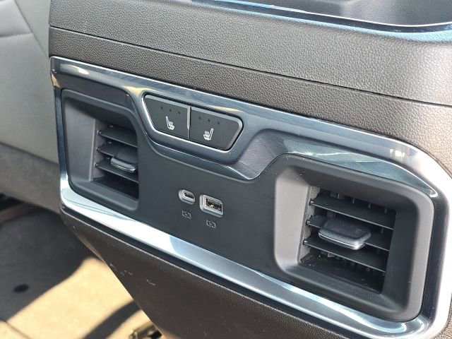 Used 2023 GMC Sierra 1500 SLT w/ SLT Premium Package image 18