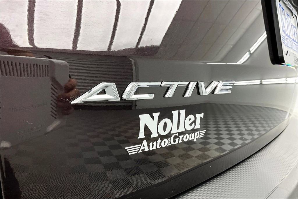 Certified 2023 Ford Escape Active w/ Tech Pack #2 image 8