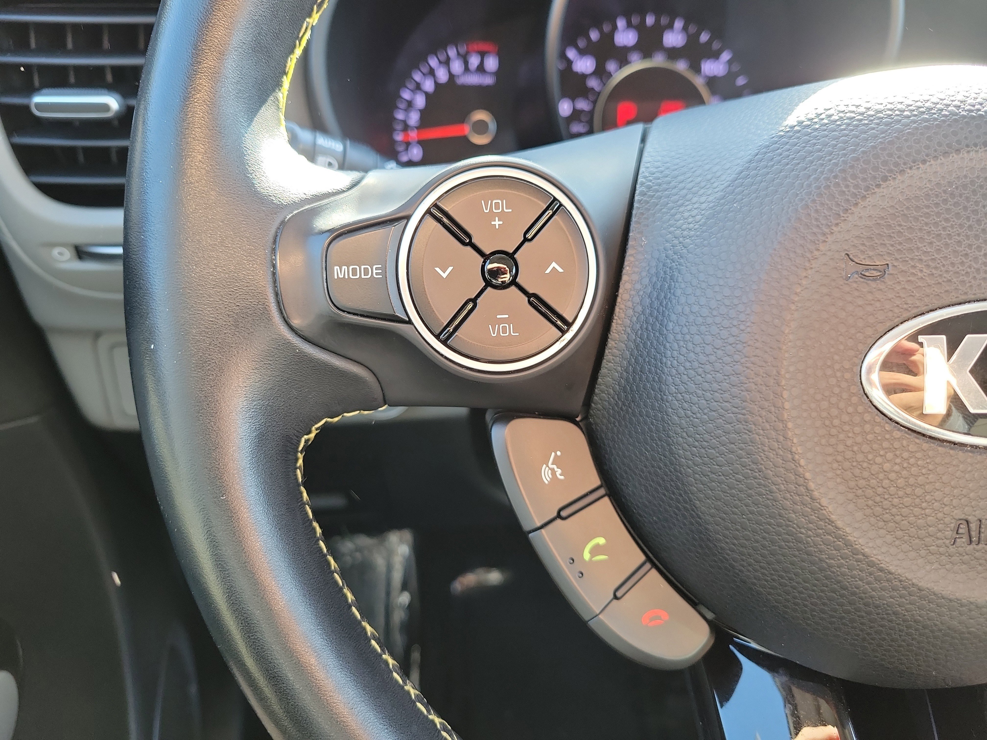 Used 2016 Kia Soul + w/ Primo Package image 28