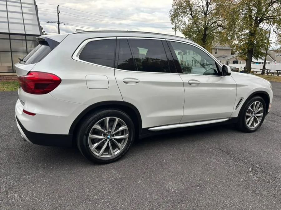 Used 2018 BMW X3 xDrive30i image 7