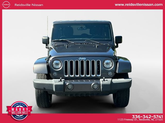 Used 2018 Jeep Wrangler Unlimited Sahara w/ Connectivity Group AWD/4WD image 9