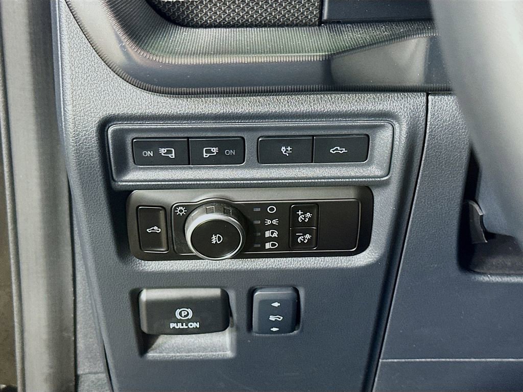 Used 2024 Ford F150 Raptor image 21