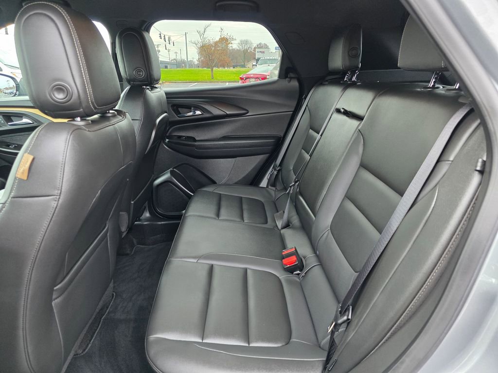 Used 2023 Chevrolet TrailBlazer ACTIV w/ Convenience Package image 27