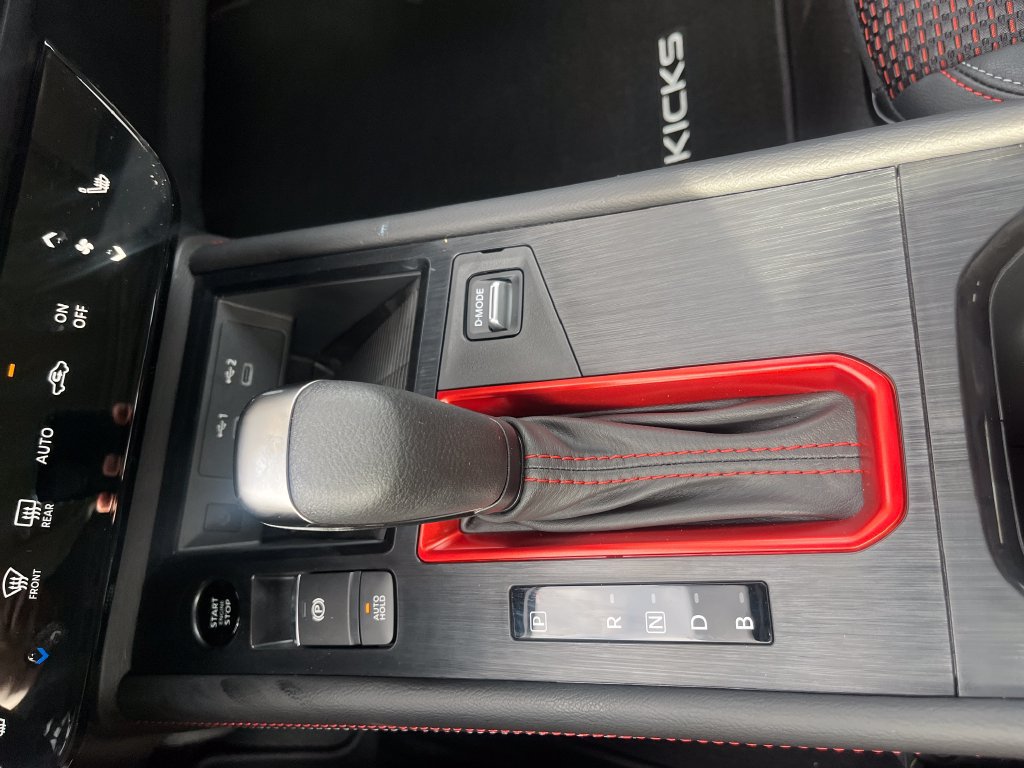 New 2027 Nissan Kicks SR w/ SR Premium Package FWD image 22