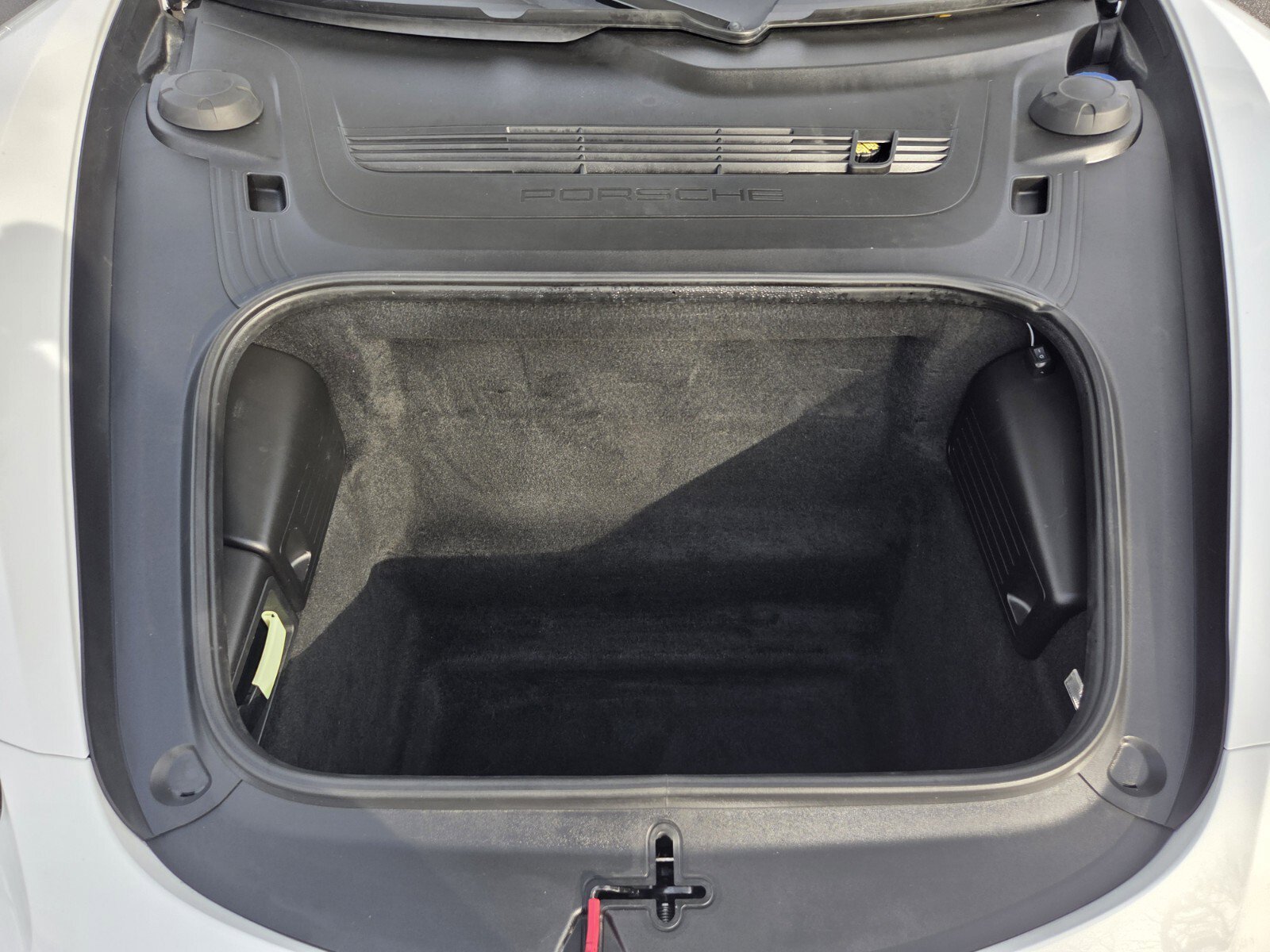 Used 2021 Porsche 718 Boxster image 24