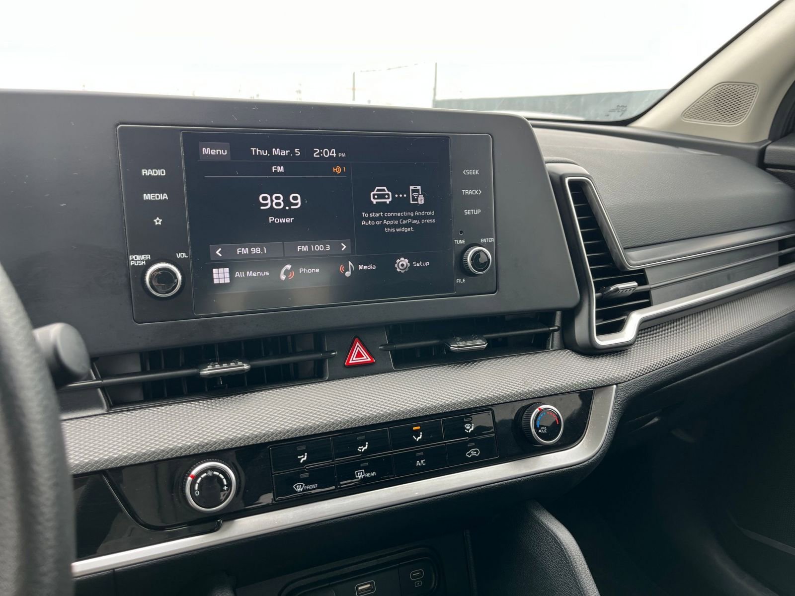 Used 2025 Kia Sportage LX image 20