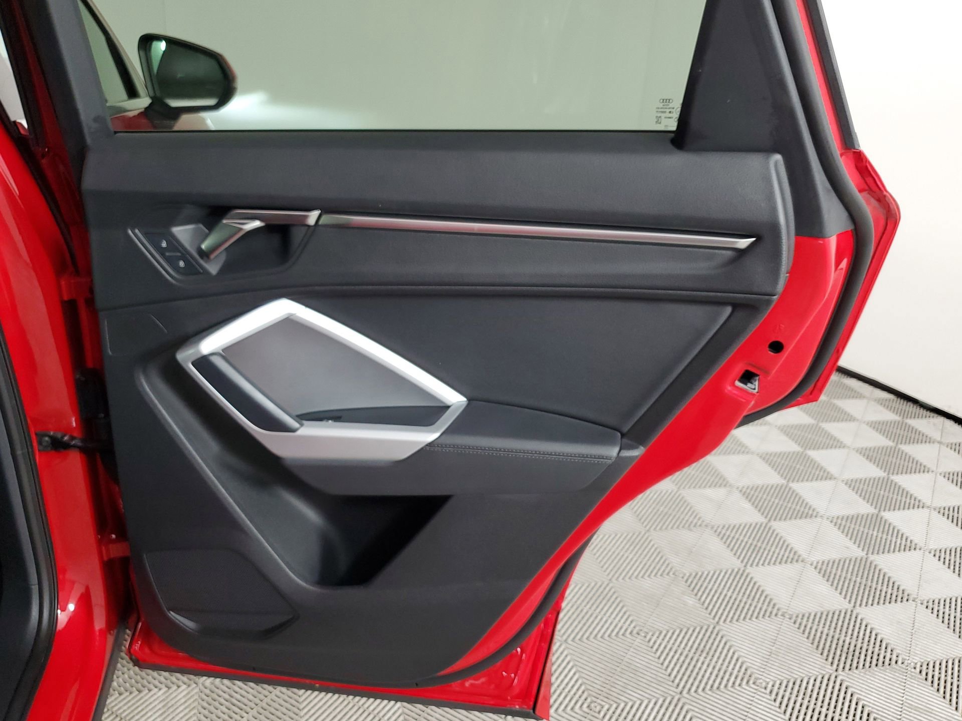 Certified 2022 Audi Q3 2.0T Premium w/ Convenience Package image 26