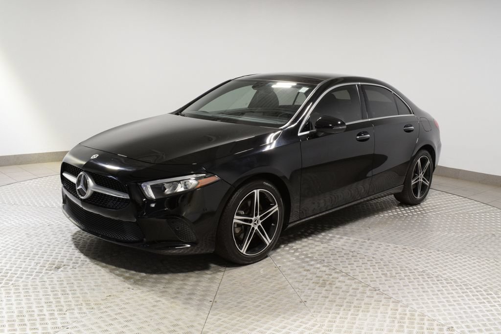 Used 2021 Mercedes-Benz A 220 4MATIC w/ Premium Package image 8